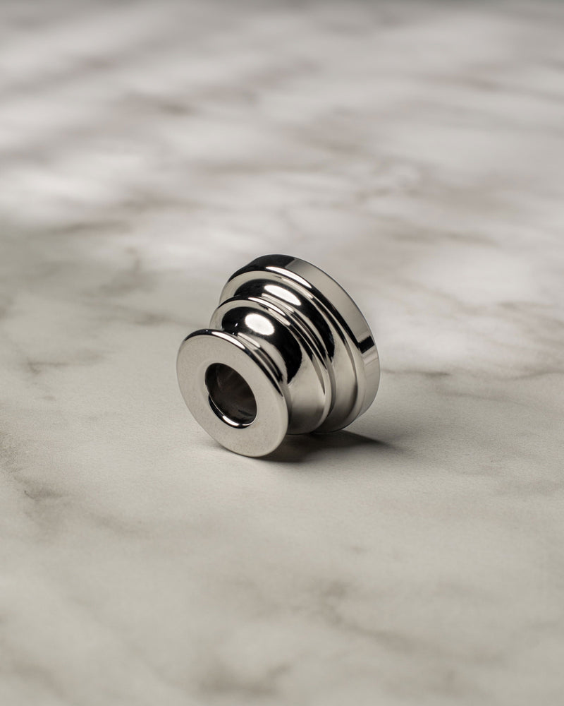Above the Tie Fulfillment Safety Razors Stainless Steel / Mirror Polish Above The Tie Razor Stand
