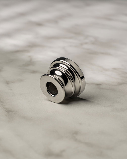 Above the Tie Fulfillment Safety Razors Stainless Steel / Mirror Polish Above The Tie Razor Stand