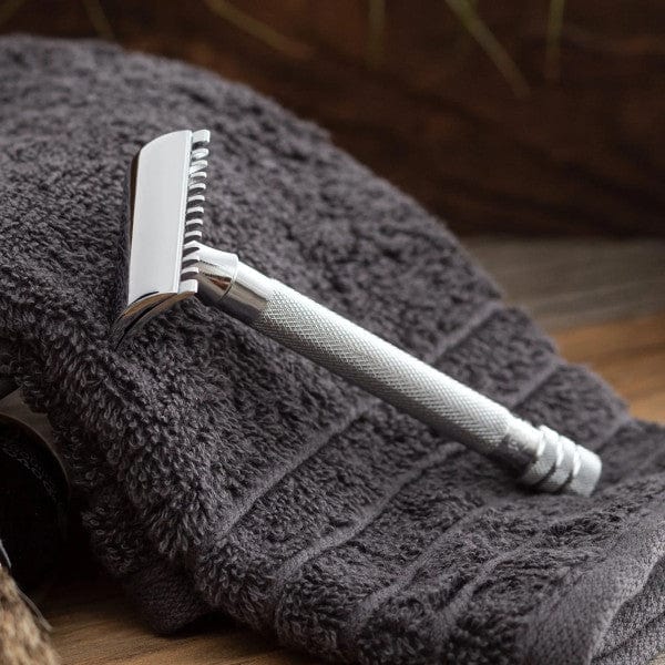 Merkur Safety Razors Merkur 25C Double Edge Open Comb Extra Long Handle Safety Razor